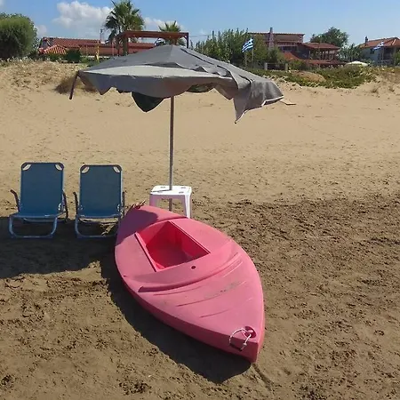 Σπίτι διακοπών παραθαλάσσια στην παραλία κατακόλου Πύργος