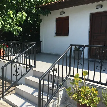 παραθαλάσσια στην παραλία κατακόλου * Πύργος