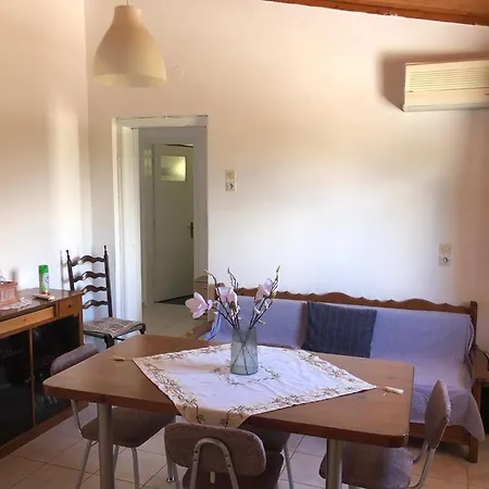 παραθαλάσσια στην παραλία κατακόλου *